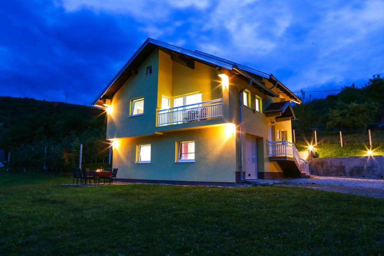 Kuca Za Odmor Plivska Jezera Villa Jajca Kültér fotó